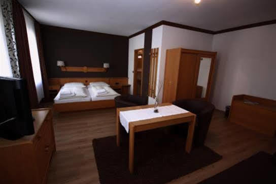 Hotel Tiffany Kassel Bagian luar foto